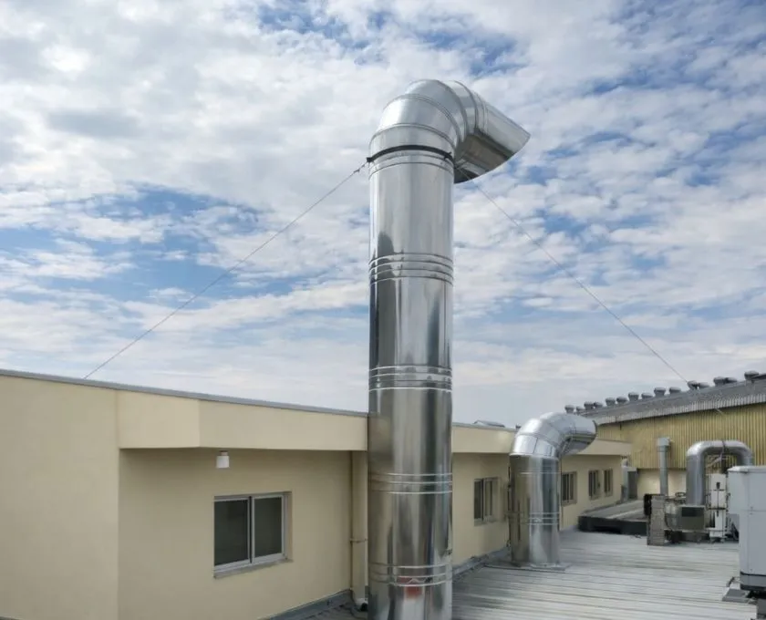 Projeto de captação de vapores e calor em cozinha industrial executado pela Art Coifas